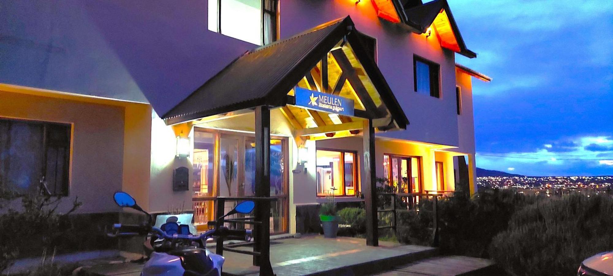 Meulen Hosteria Y Apart El Calafate Kültér fotó