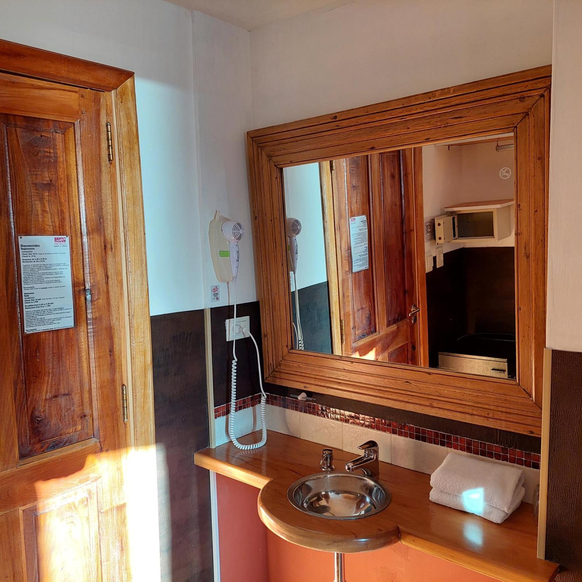 Meulen Hosteria Y Apart El Calafate Kültér fotó