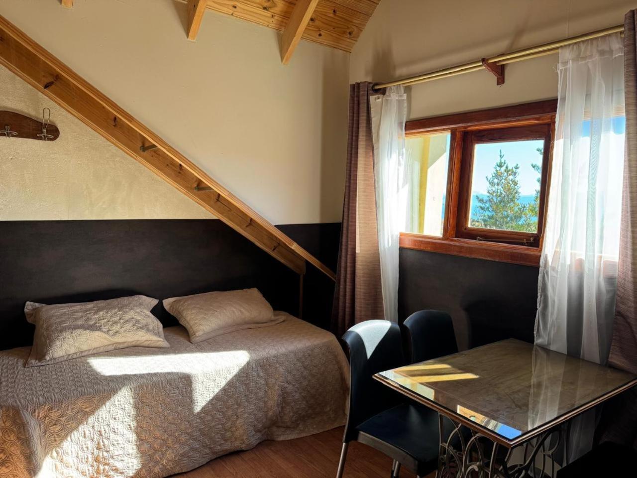Meulen Hosteria Y Apart El Calafate Kültér fotó